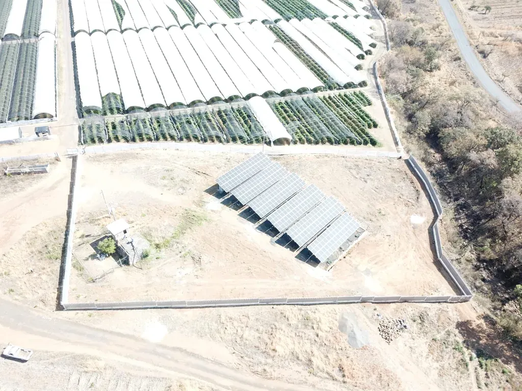 Instalación fotovoltaica de SDE Solar en Ocumicho, Comunitario / Bombeo de agua